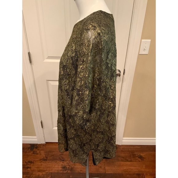 St. John Shimmering Gold & Blue Floral Lace Short Sleeve Top, Size XL - Picture 5 of 8